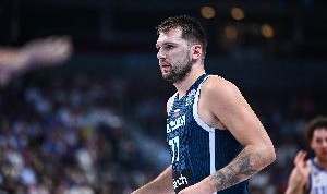 开云-马多-罗：邦加给东契奇制造了很多麻烦 但他依然能打出自己的表现